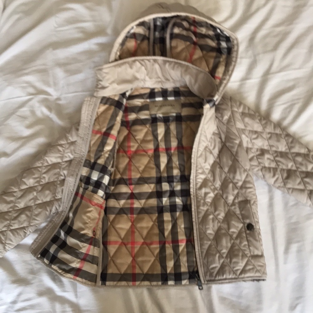 Burberry kids jacket size 3